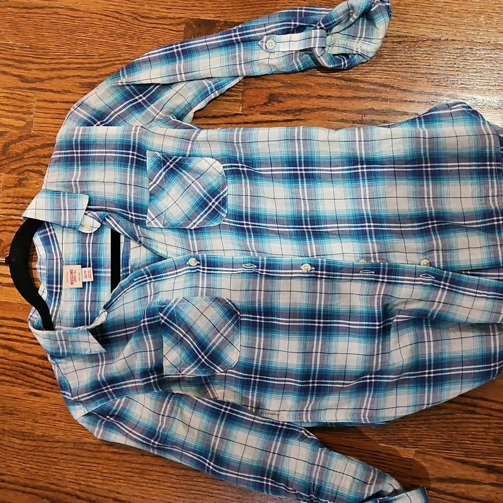 Mossimo Supply Co. Blue and White Plaid XS Button Down Shirt